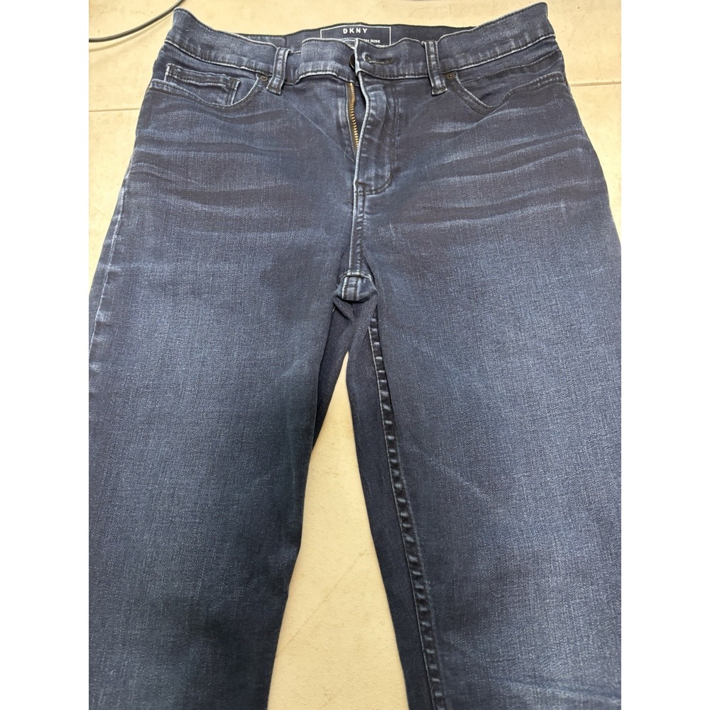 DKNY Stretch Denim Manhattan High Rise Skinny Jeans Size 8